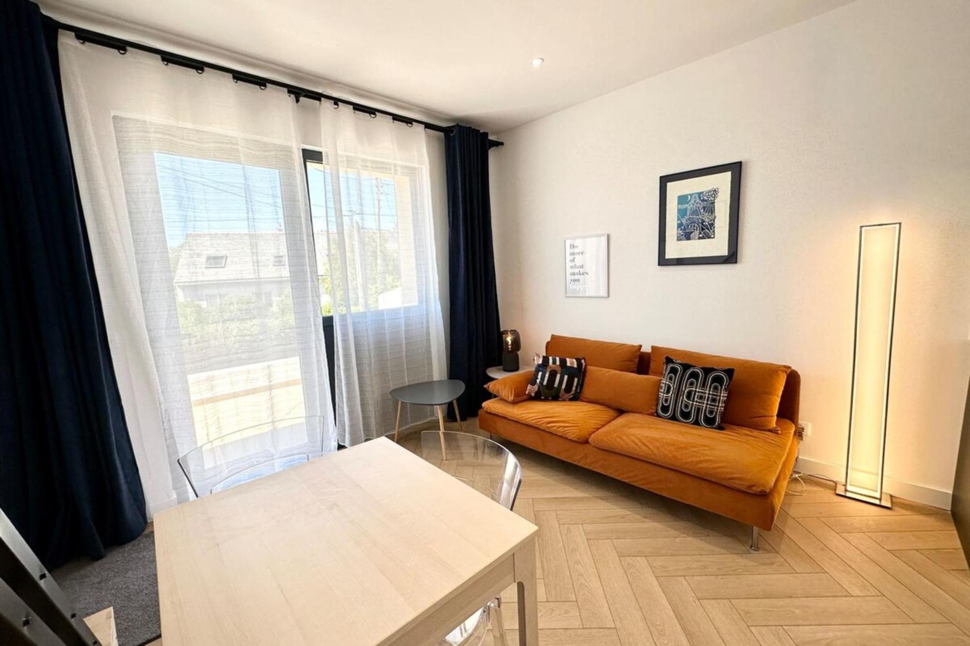 Lovely ! Duplex De Standing Neuf 250M Des Plages 라모르플라주 외부 사진